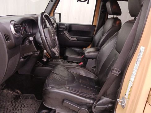 Used 2013 Jeep Wrangler Moab image 12