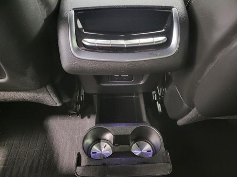 Certified 2022 Cadillac XT6 Sport w/ Technology Package image 22