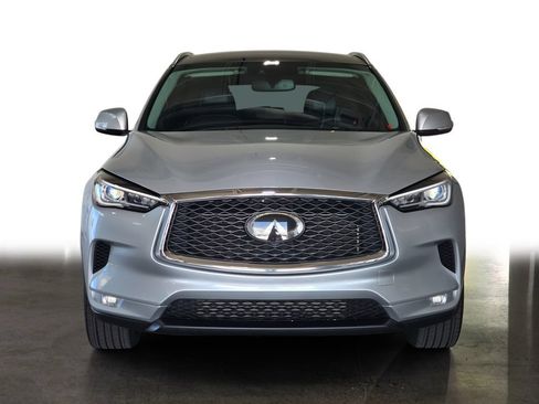 Used 2019 INFINITI QX50 Luxe w/ Navigation Package AWD/4WD image 2
