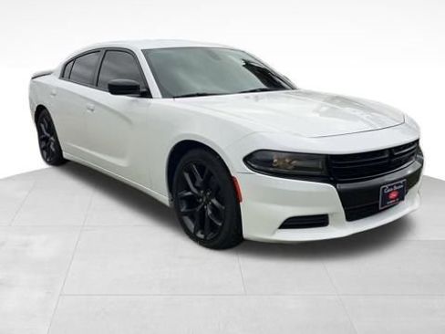 Used 2021 Dodge Charger SXT w/ Blacktop Package image 1