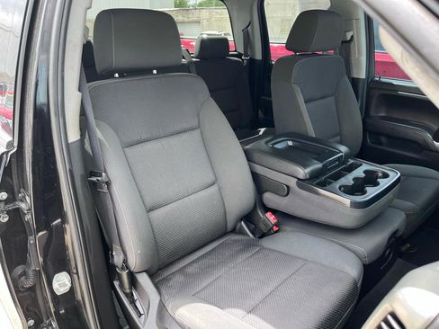 Used 2019 Chevrolet Silverado 1500 LT AWD/4WD image 17