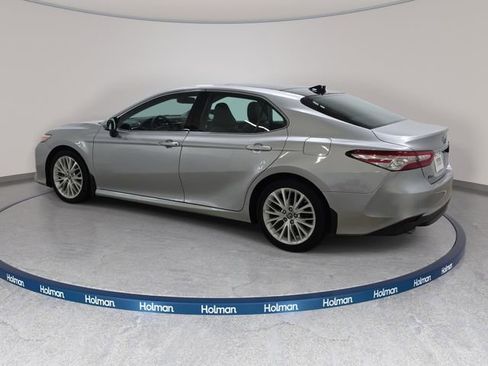 Used 2018 Toyota Camry XLE w/ Driver Assist Package FWD image 8