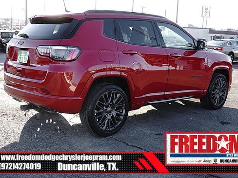 Certified 2023 Jeep Compass Limited image 5