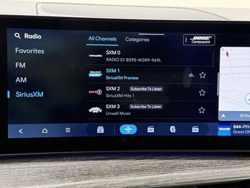 Used 2024 Hyundai Santa Fe Calligraphy image 12