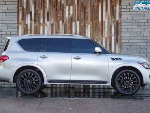 Used 2015 INFINITI QX80 Luxe w/ 22" Wheel Package image 8
