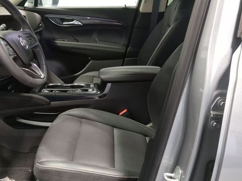 Used 2023 Buick Envision Essence image 29