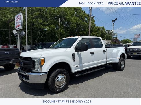Used 2017 Ford F350 XL w/ XL Value Package AWD/4WD image 4