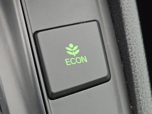 Used 2017 Honda CR-V Touring image 8