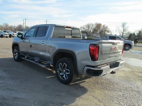 New 2026 GMC Sierra 1500 SLT w/ SLT Premium Plus Package image 8
