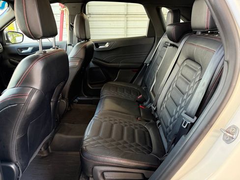 Used 2024 Ford Escape ST-Line Elite w/ Premium Technology Package AWD/4WD image 20