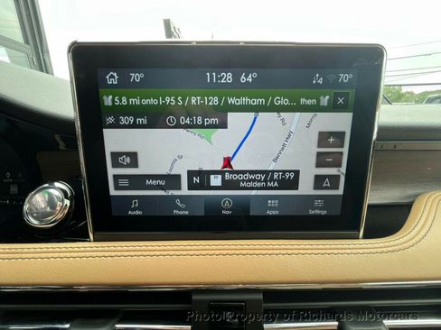 Used 2021 Lincoln Corsair Reserve w/ Equipment Group 201A image 23