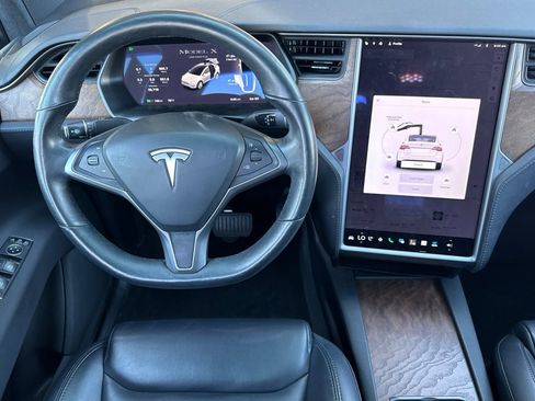 Used 2020 Tesla Model X Long Range AWD/4WD image 13