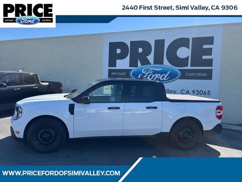 Used 2025 Ford Maverick XL w/ Equipment Group 102A image 1