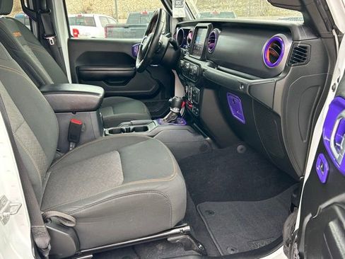 Used 2021 Jeep Gladiator Mojave image 19