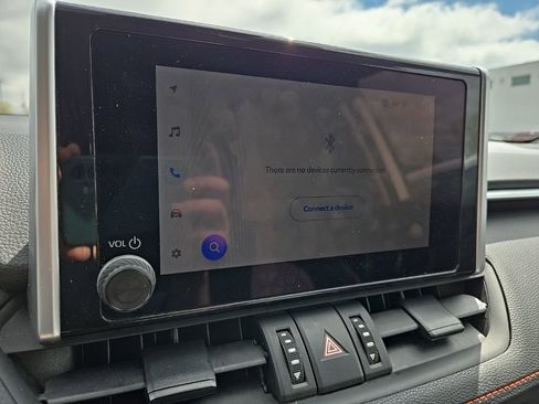 Used 2024 Toyota RAV4 Adventure image 17