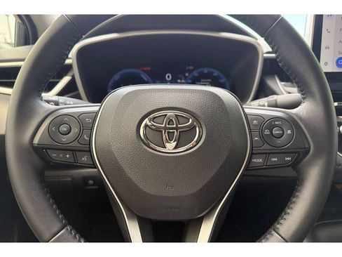 Certified 2026 Toyota Corolla XLE FWD image 24