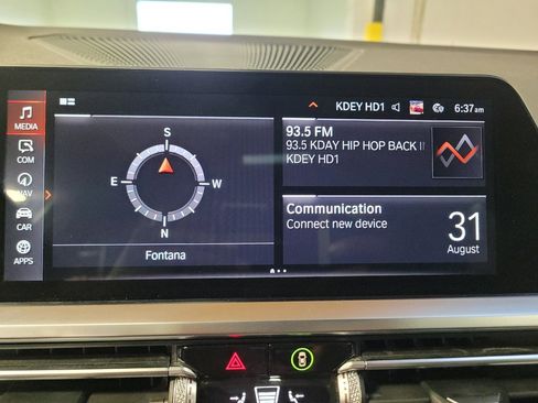 Used 2021 BMW 330i xDrive Sedan AWD/4WD image 25