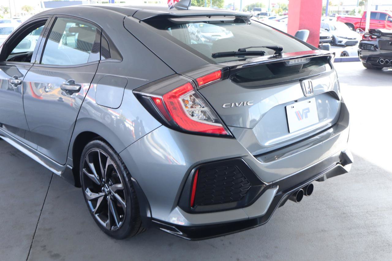 Used 2018 Honda Civic Sport image 9