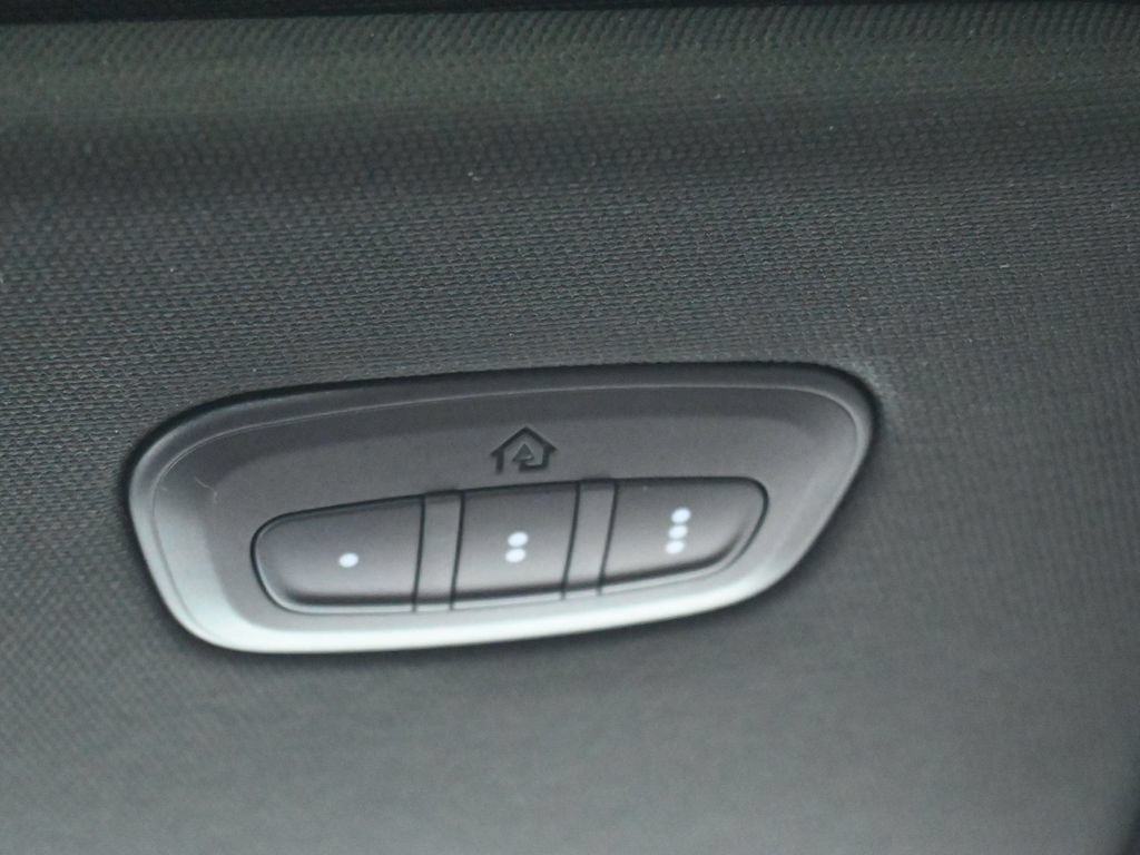 Used 2020 RAM 1500 Rebel w/ Rebel Level 2 Equipment Group AWD/4WD image 26