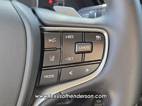 Certified 2022 Lexus ES 300h w/ Accessory Package FWD image 26