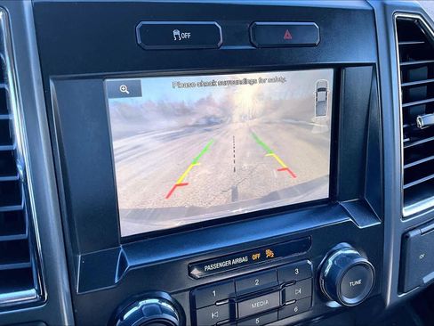 Used 2015 Ford F150 XLT w/ Equipment Group 302A Luxury image 28