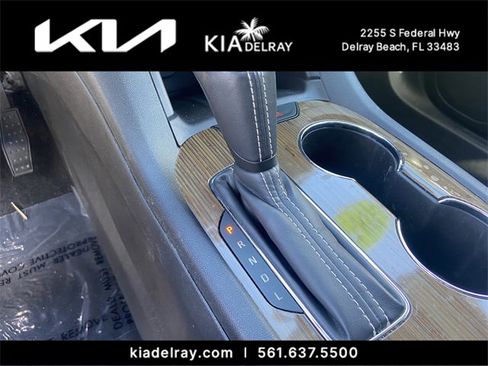 Used 2019 GMC Acadia SLE image 21