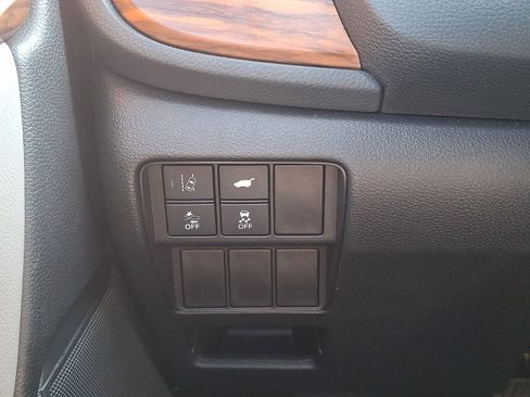 Used 2021 Honda CR-V Touring image 27