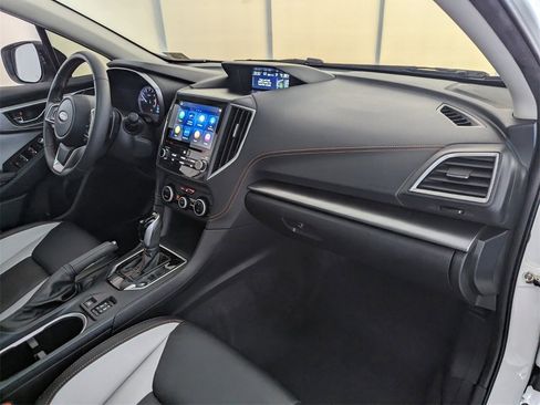 Used 2023 Subaru Crosstrek 2.5i Limited w/ Moonroof Package image 17