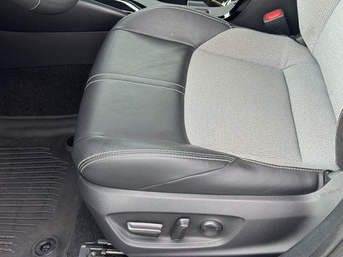 Certified 2025 Toyota Corolla XSE FWD image 17
