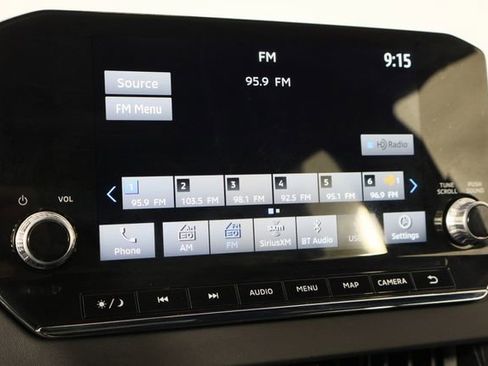 Used 2024 Mitsubishi Outlander SE Black Edition image 30