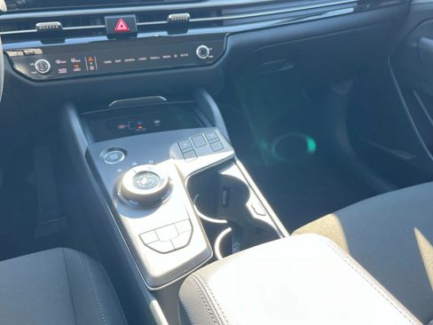 New 2026 Kia Sportage S AWD/4WD image 16