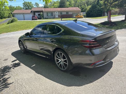 Used 2023 Genesis G70 2.0T AWD/4WD image 6