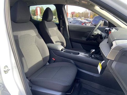 New 2026 Nissan Kicks S image 17