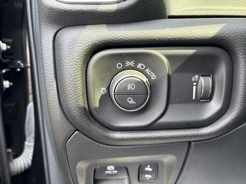 Used 2023 RAM 1500 Big Horn image 19