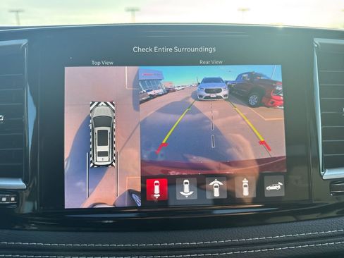 New 2026 Chrysler Pacifica Select w/ S Appearance Package FWD image 8