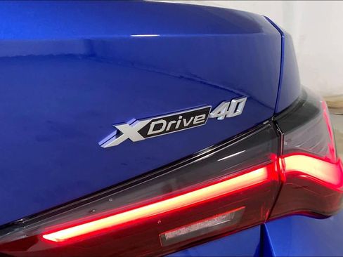 New 2026 BMW i4 xDrive40i w/ M Sport Package AWD/4WD image 15