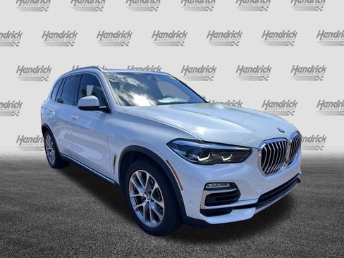 Used 2021 BMW X5 xDrive40i w/ Premium Package AWD/4WD image 2