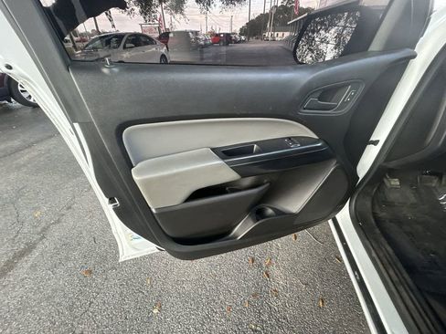 Used 2019 Chevrolet Colorado W/T w/ WT Convenience Package image 12