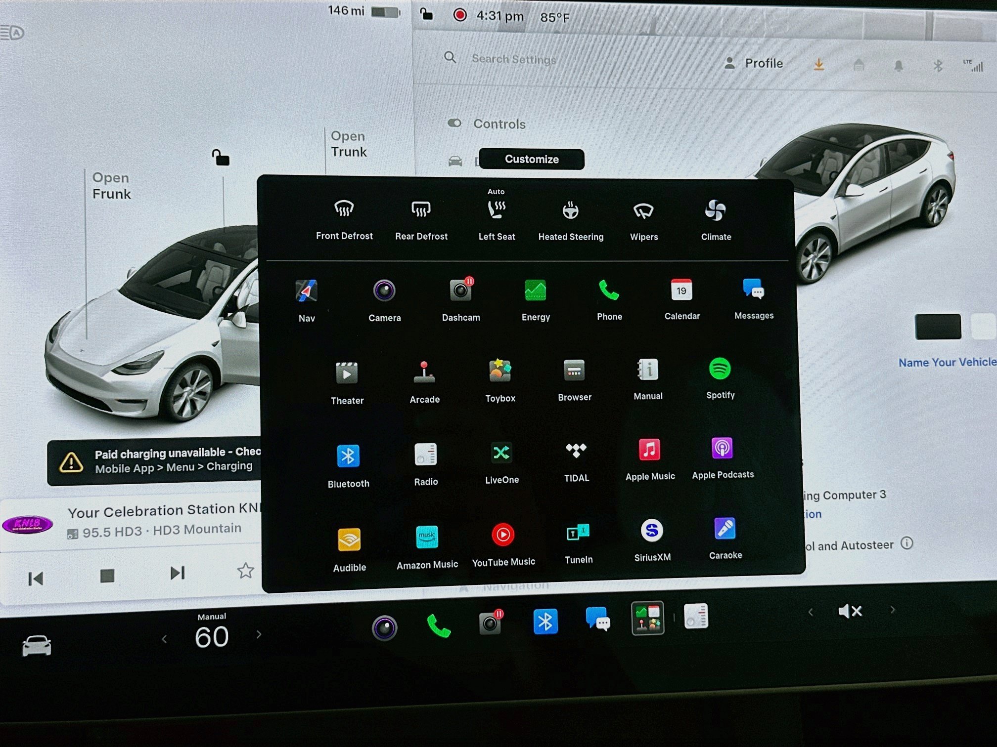 Used 2022 Tesla Model Y Long Range AWD/4WD image 18