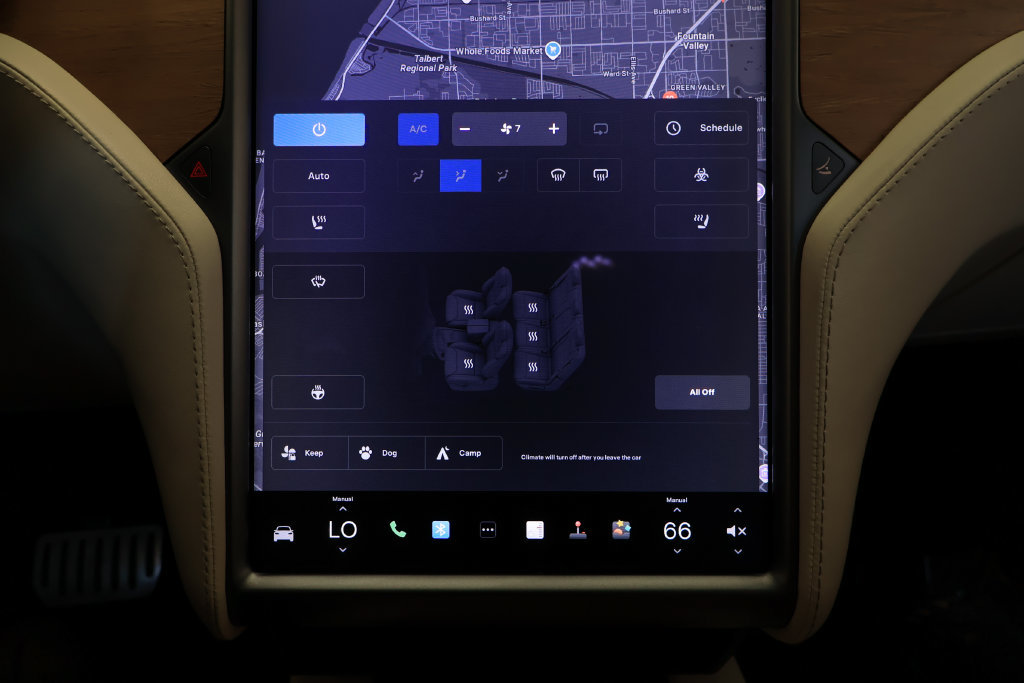 Used 2020 Tesla Model X Performance AWD/4WD image 36