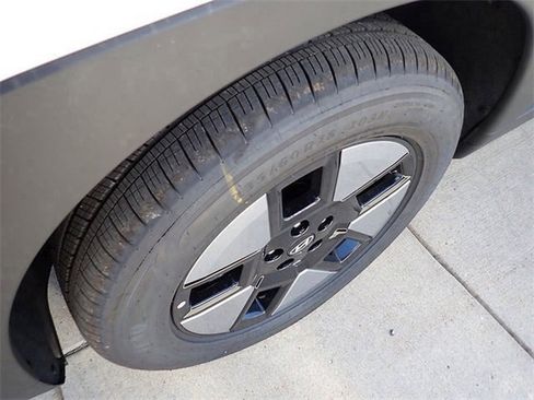 New 2026 Hyundai Santa Fe SEL image 10