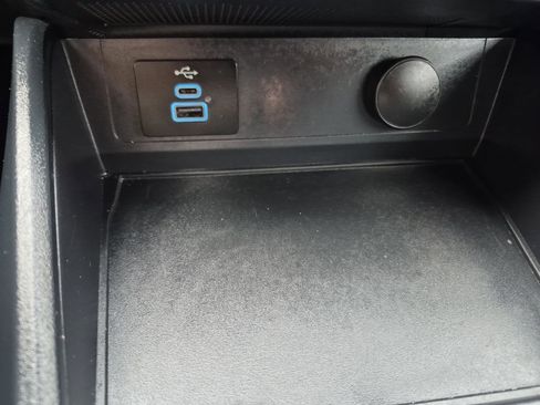 Used 2025 Ford Mustang Coupe RWD image 24