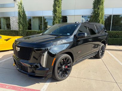 Used 2026 Cadillac Escalade V w/ LPO, ONYX Package