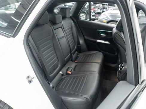 Used 2025 Mercedes-Benz GLC 43 AMG 4MATIC image 13