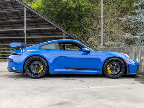 Used 2026 Porsche 911 GT3 RWD image 12
