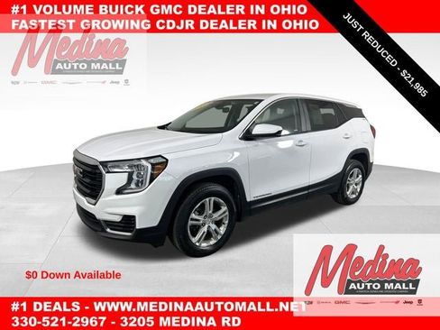 Used 2023 GMC Terrain SLE AWD/4WD image 1