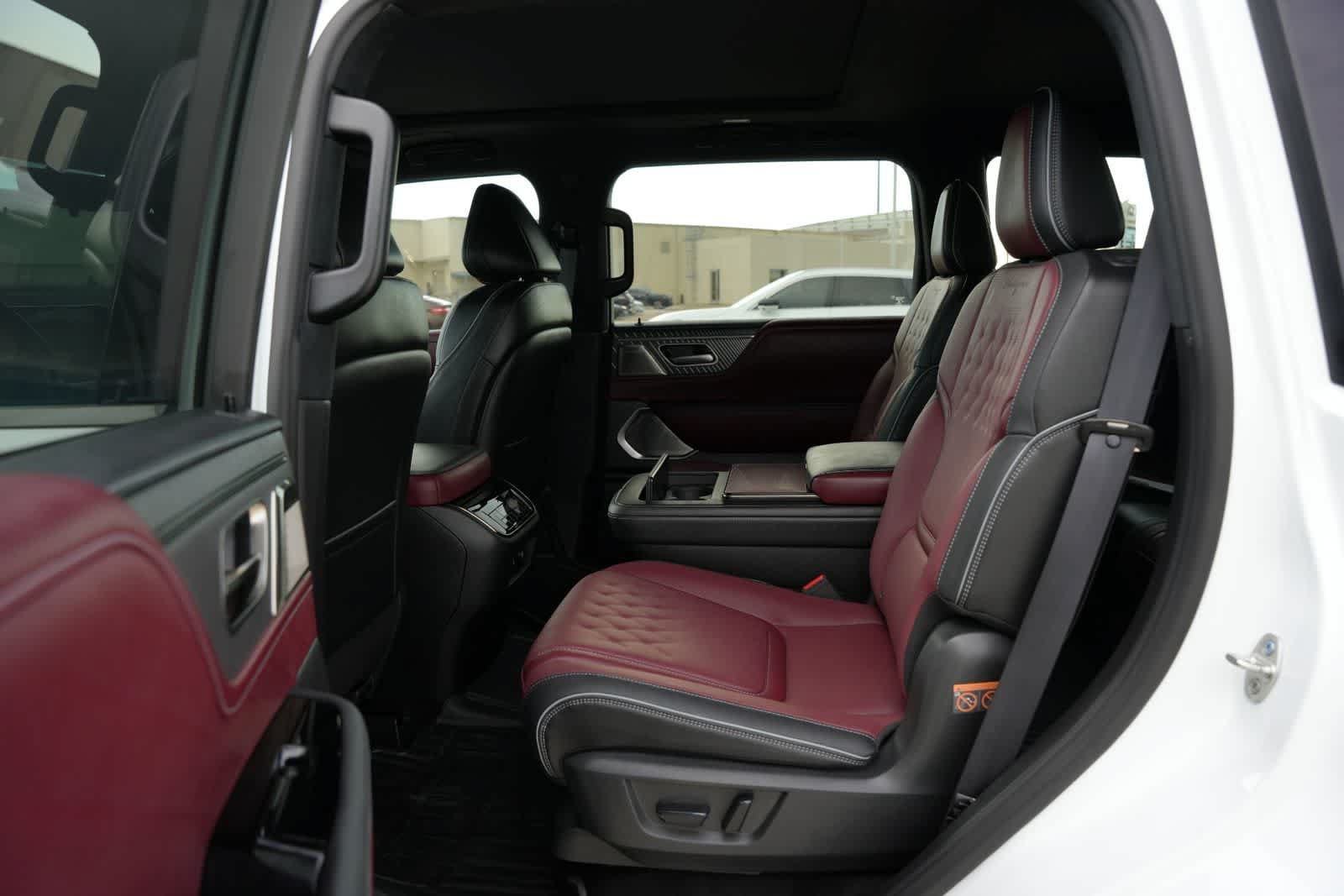 New 2027 INFINITI QX80 Autograph w/ Premium Cargo Package AWD/4WD image 19