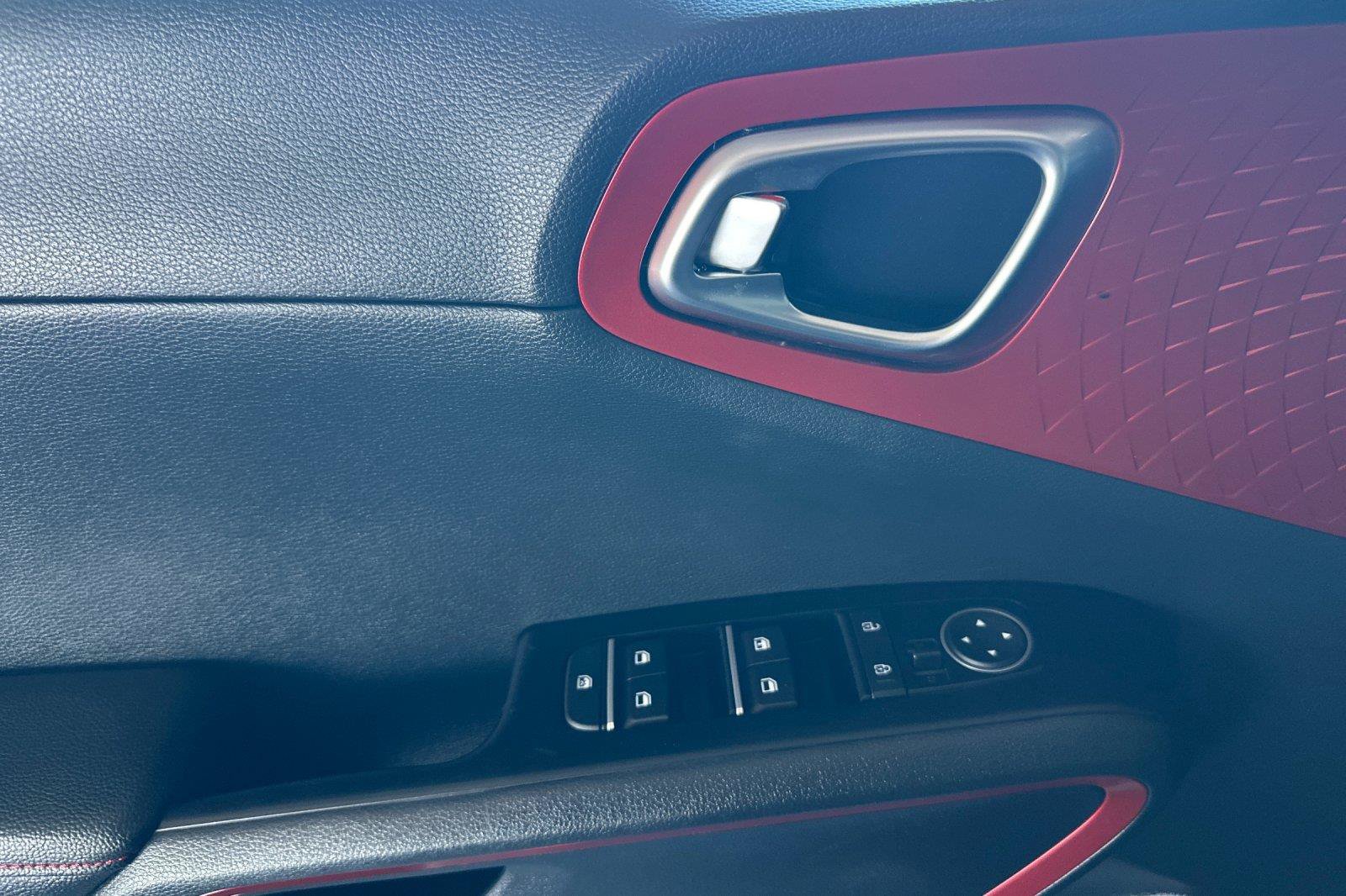 Used 2023 Kia Soul GT-Line FWD image 10