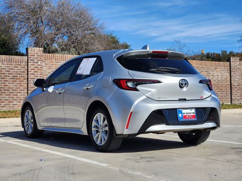 Used 2024 Toyota Corolla SE image 8
