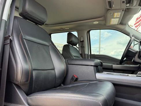 Used 2024 Ford F350 Lariat w/ Lariat Ultimate Package AWD/4WD image 11